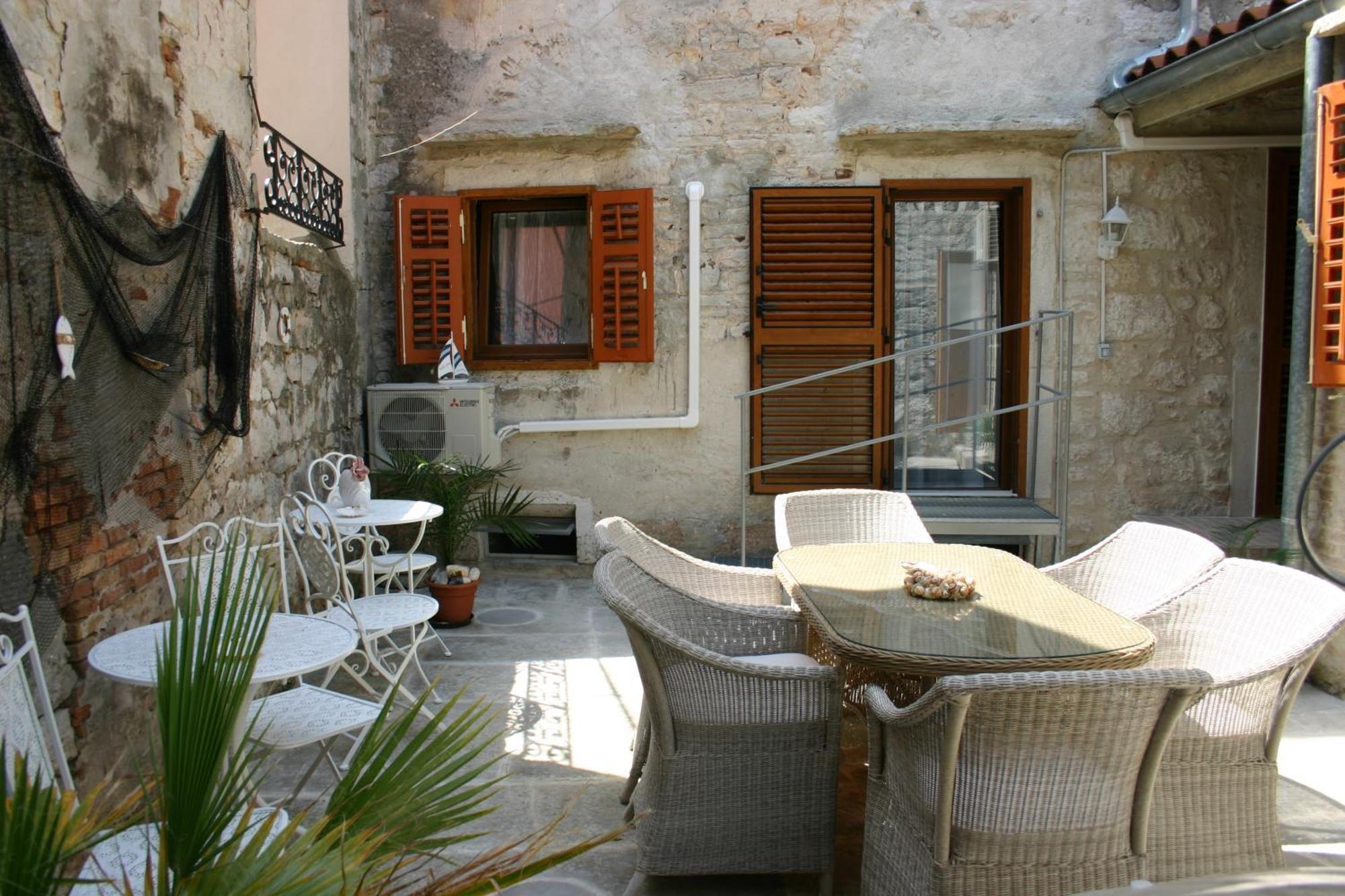 Studio Apartment La Maison De Catherine Rovinj Ngoại thất bức ảnh