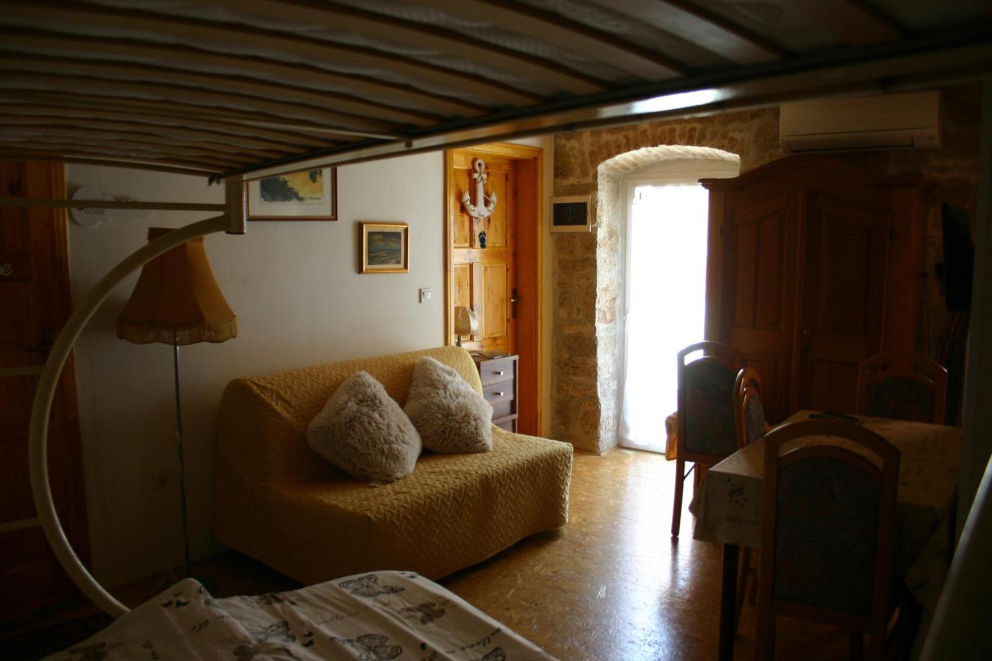 Studio Apartment La Maison De Catherine Rovinj Ngoại thất bức ảnh