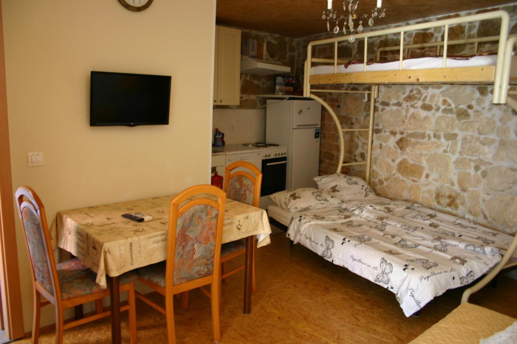 Studio Apartment La Maison De Catherine Rovinj Ngoại thất bức ảnh