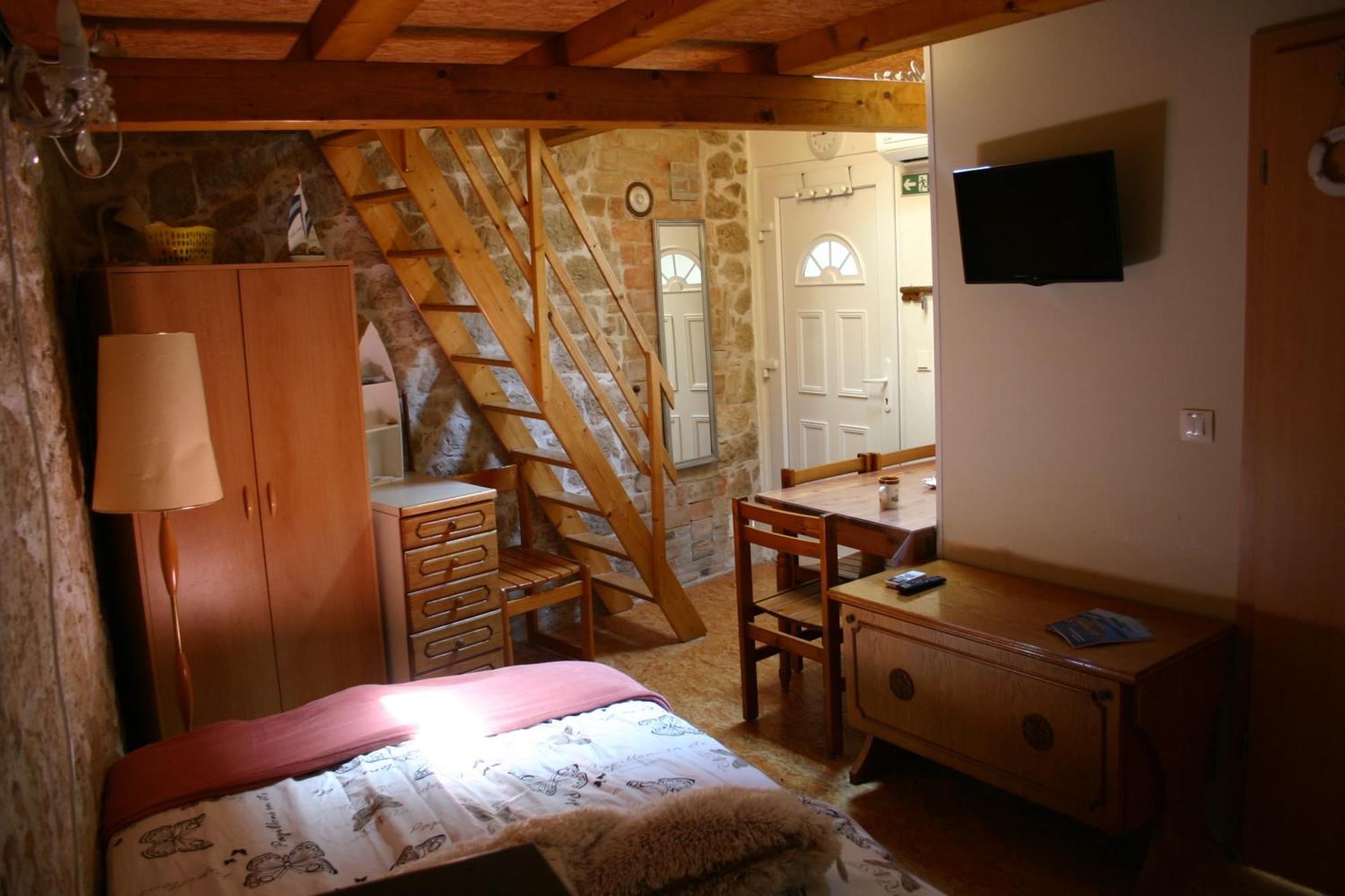 Studio Apartment La Maison De Catherine Rovinj Ngoại thất bức ảnh